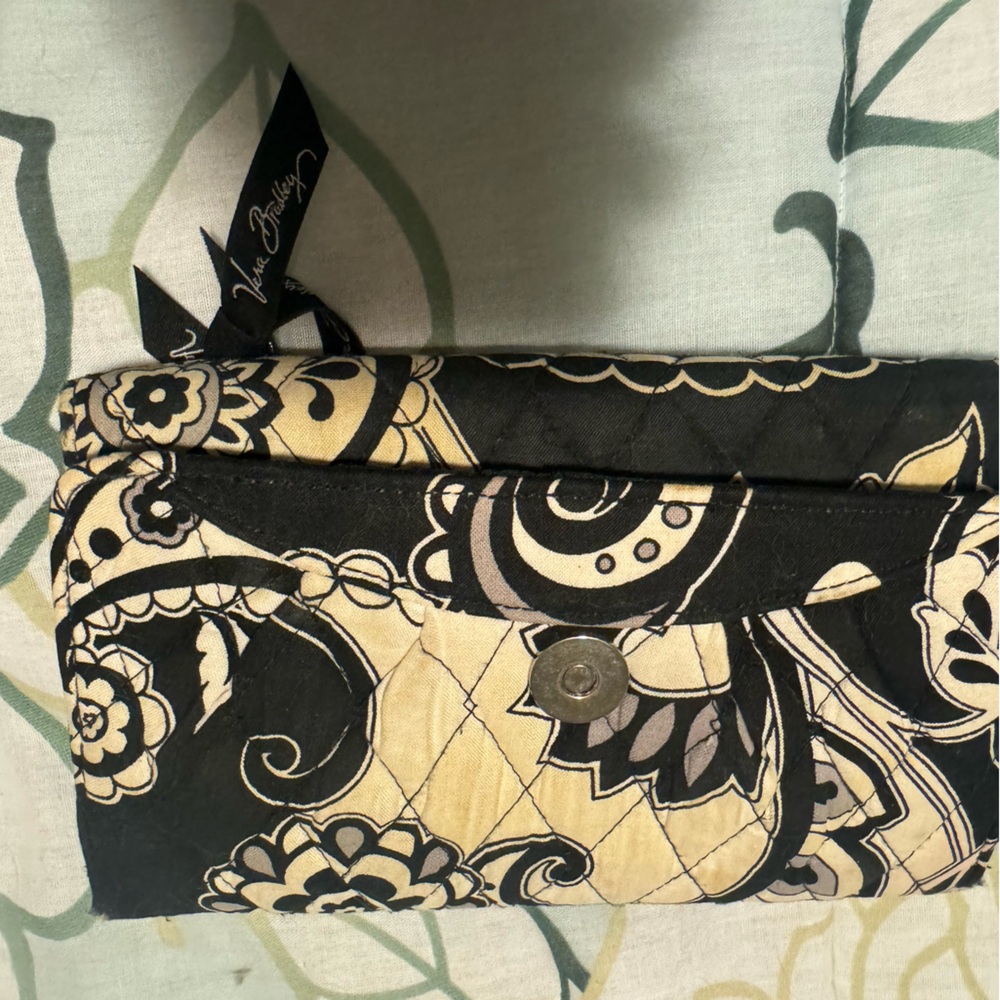 - Vera Bradley wallet midnight Paisley retired pattern